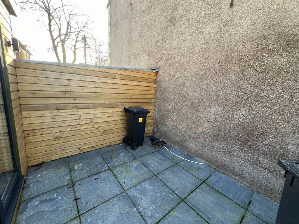 Property photo 2 of 7 Garden