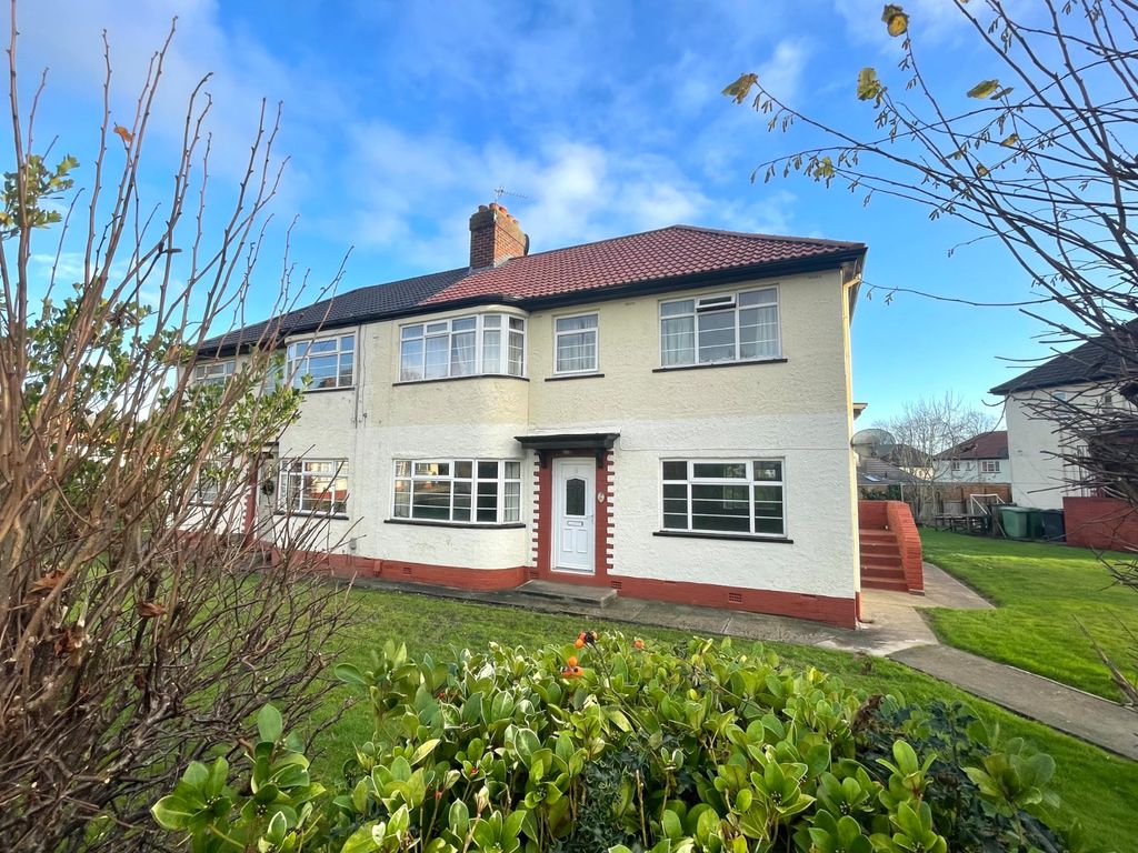 Property photo 1 of 12 Picture No. 18