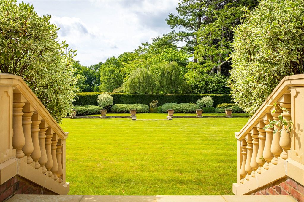 Additional image 6 of 7 bed detached house for saleHascombe Road, Godalming, Surrey GU8