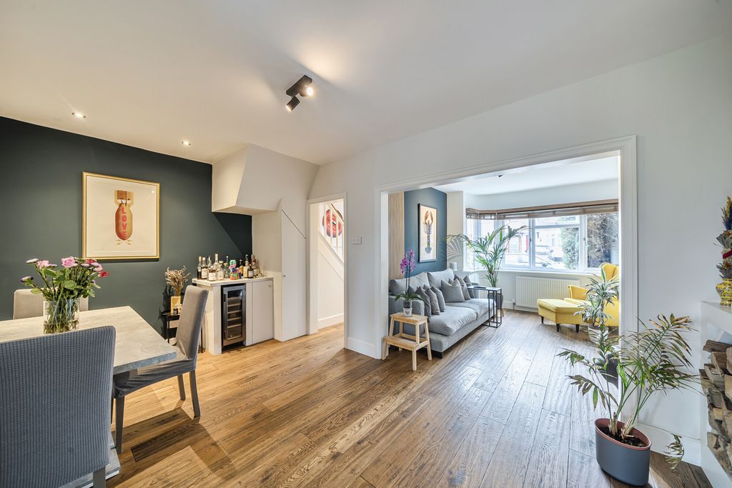 Property photo 2 of 20 1346246-15-68B18A...