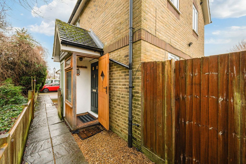 Additional image 15 of 2 bed end terrace house for saleCrowhurst Mead, Godstone RH9