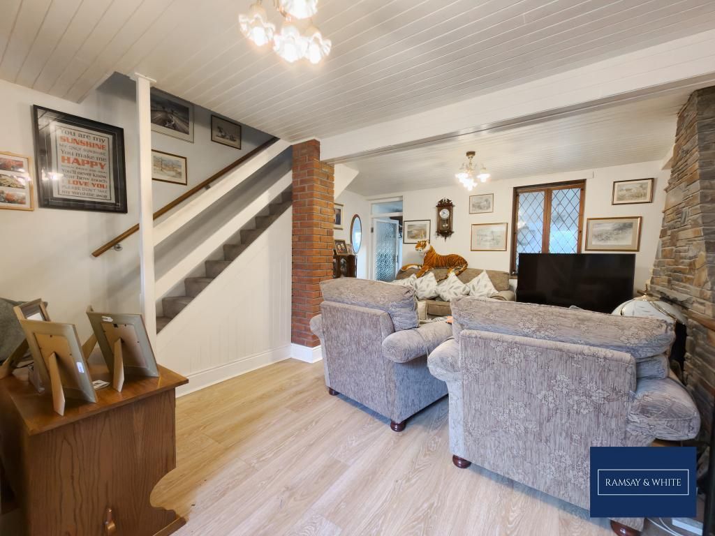 Property photo 3 of 10 Photo 3