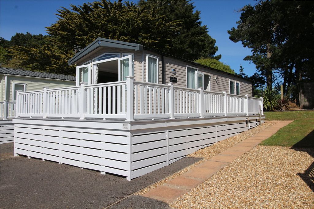 Property photo 1 of 15 Picture No. 01