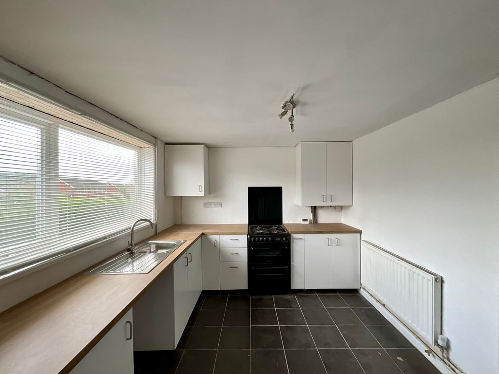 Property photo 3 of 15 Img_0287
