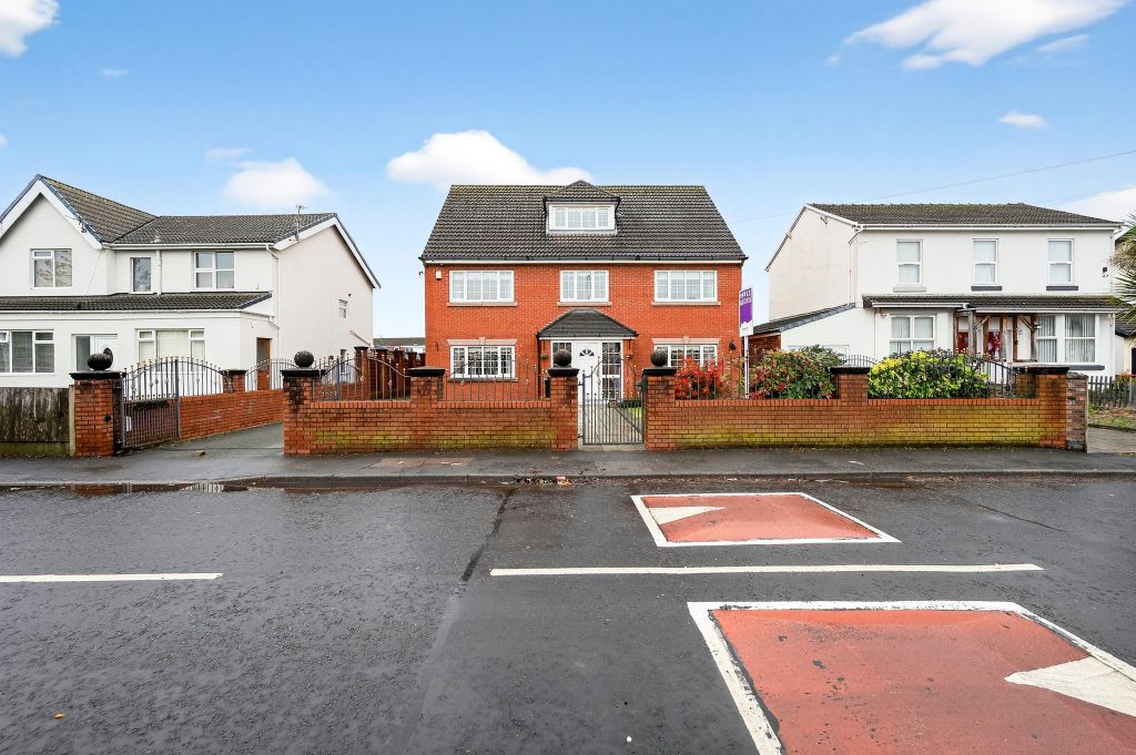 Property photo 1 of 24