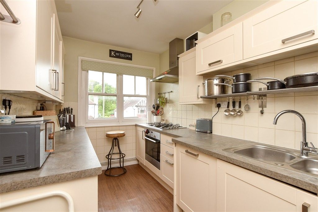 Property photo 3 of 15 Kitchen