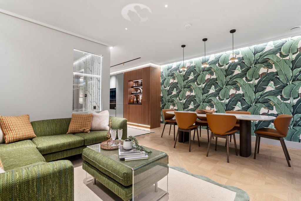 Property photo 3 of 24