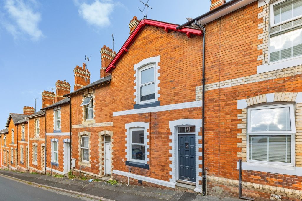 Property photo 1 of 20 Pbox-Img.Jpg