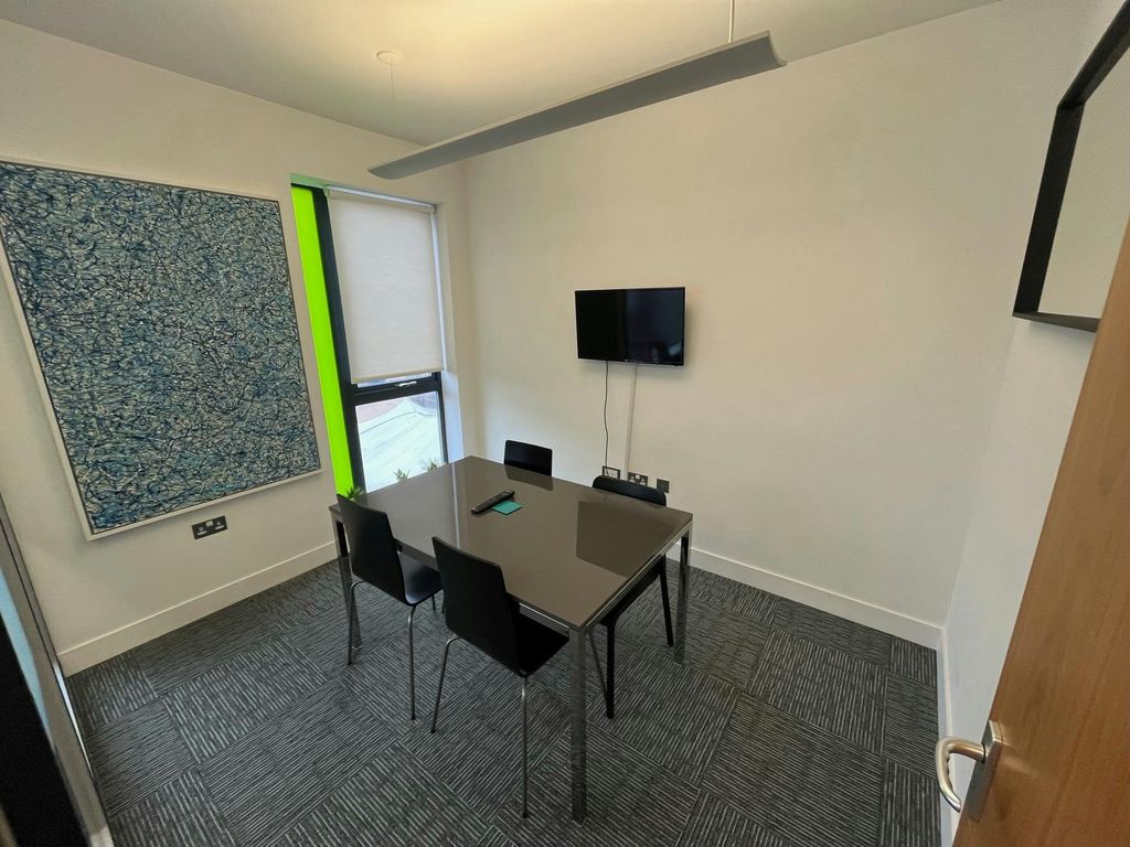Property photo 3 of 7 301 Meeting Room.Jpg