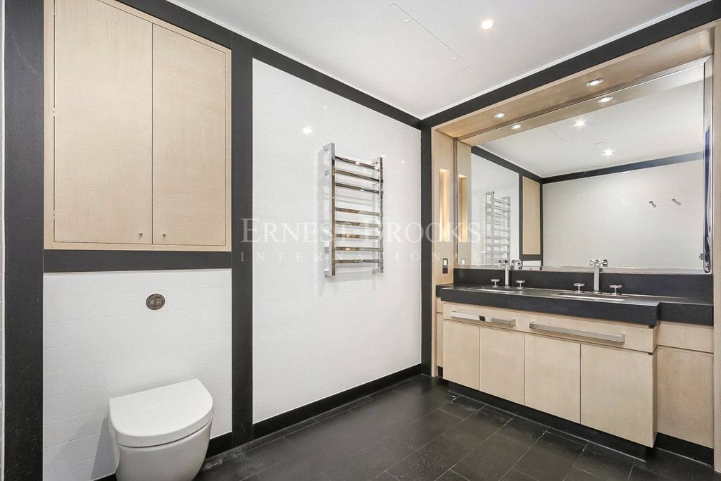 Property photo 3 of 10 Picture No. 25