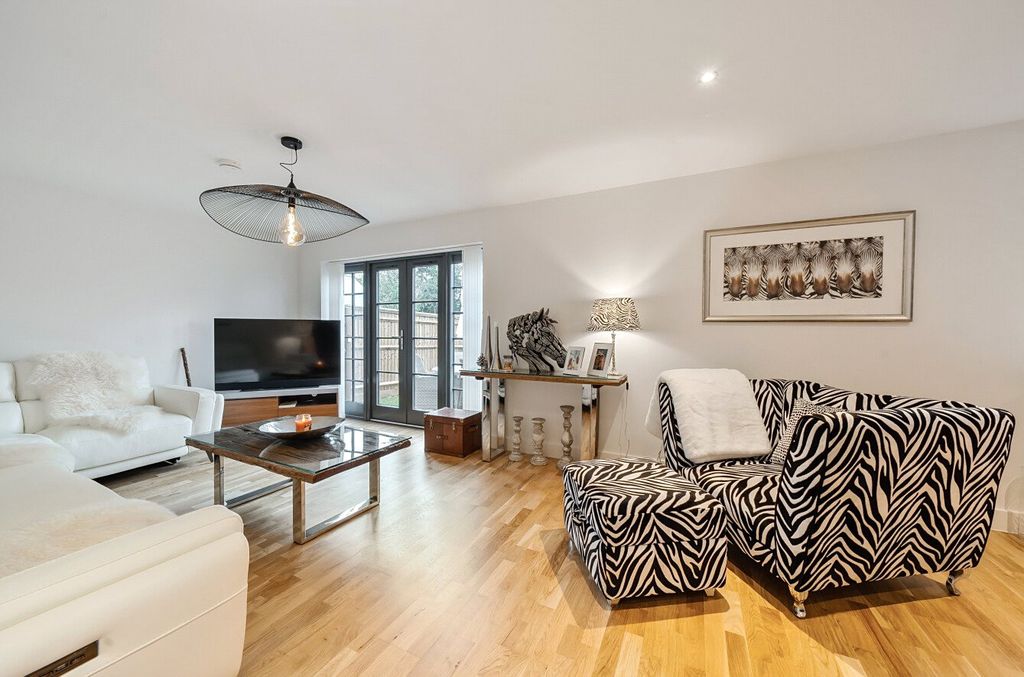 Property photo 1 of 13 Picture No. 04