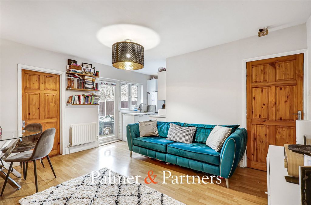 Property photo 3 of 13 Picture No. 08