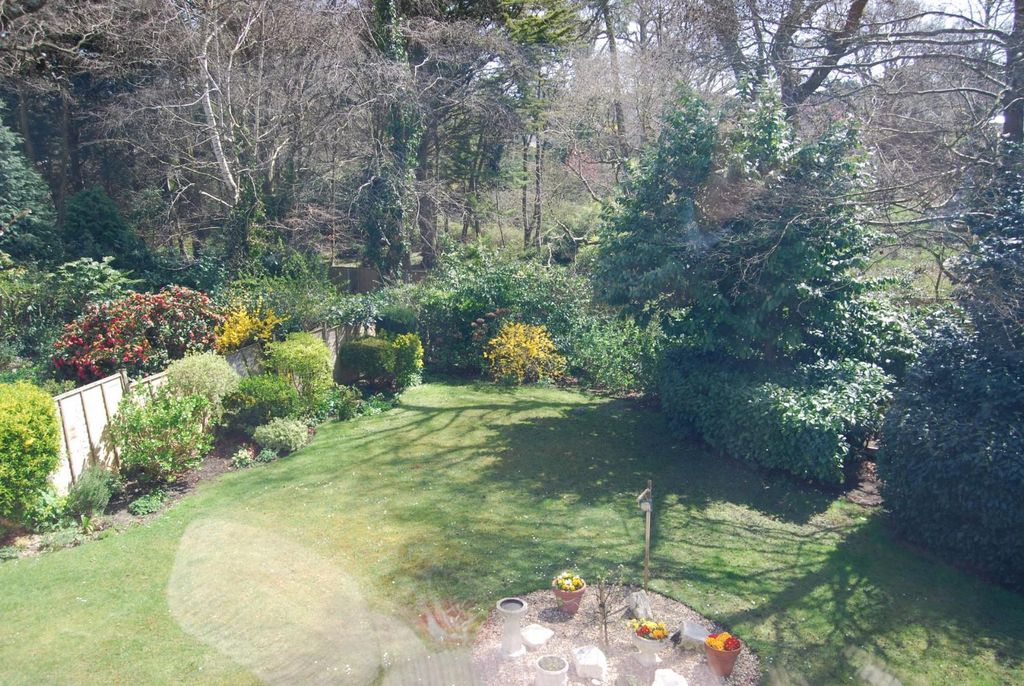 Property photo 2 of 11 006.Jpg