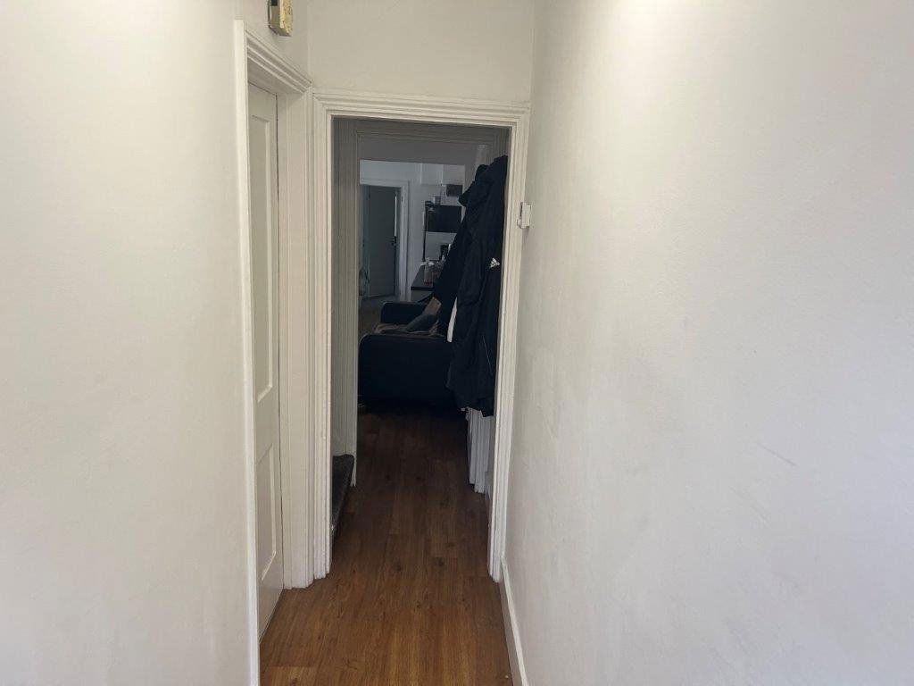 Property photo 2 of 35