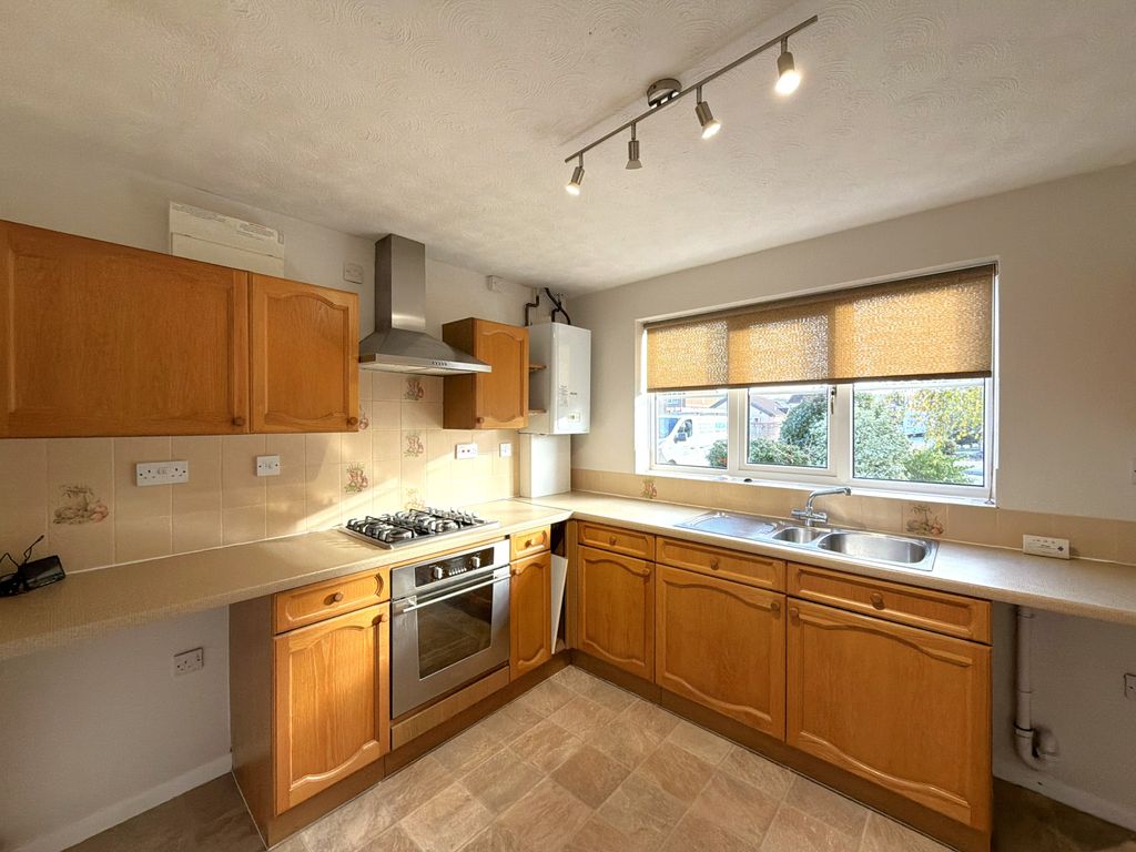 Property photo 2 of 8