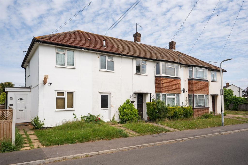 Property photo 1 of 11 External Elevation
