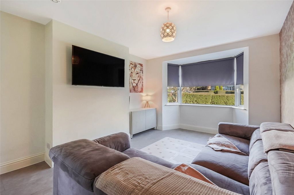 Property photo 3 of 29 Picture No. 04