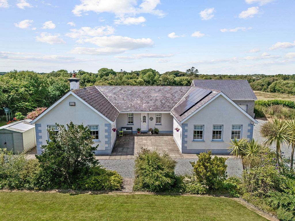 Property photo 1 of 34