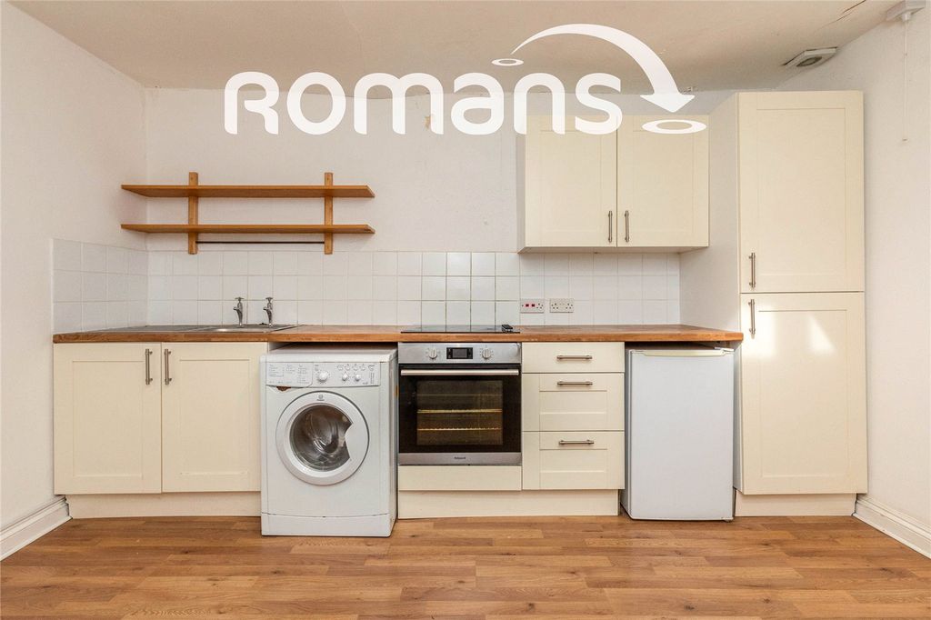 Property photo 2 of 10 Picture No. 08