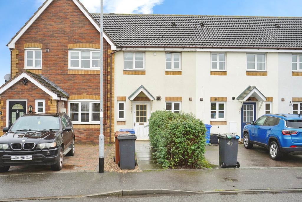 Property photo 1 of 18 Front