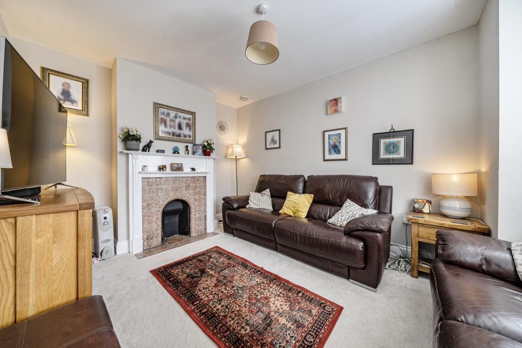 Property photo 2 of 16 Living Room