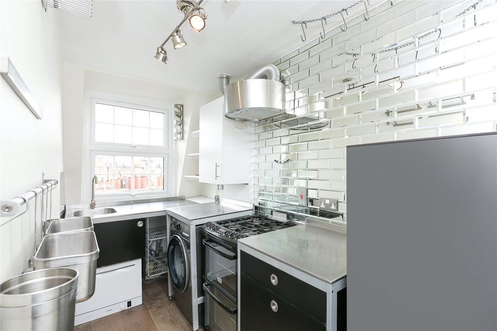 Property photo 2 of 10 Picture No. 09