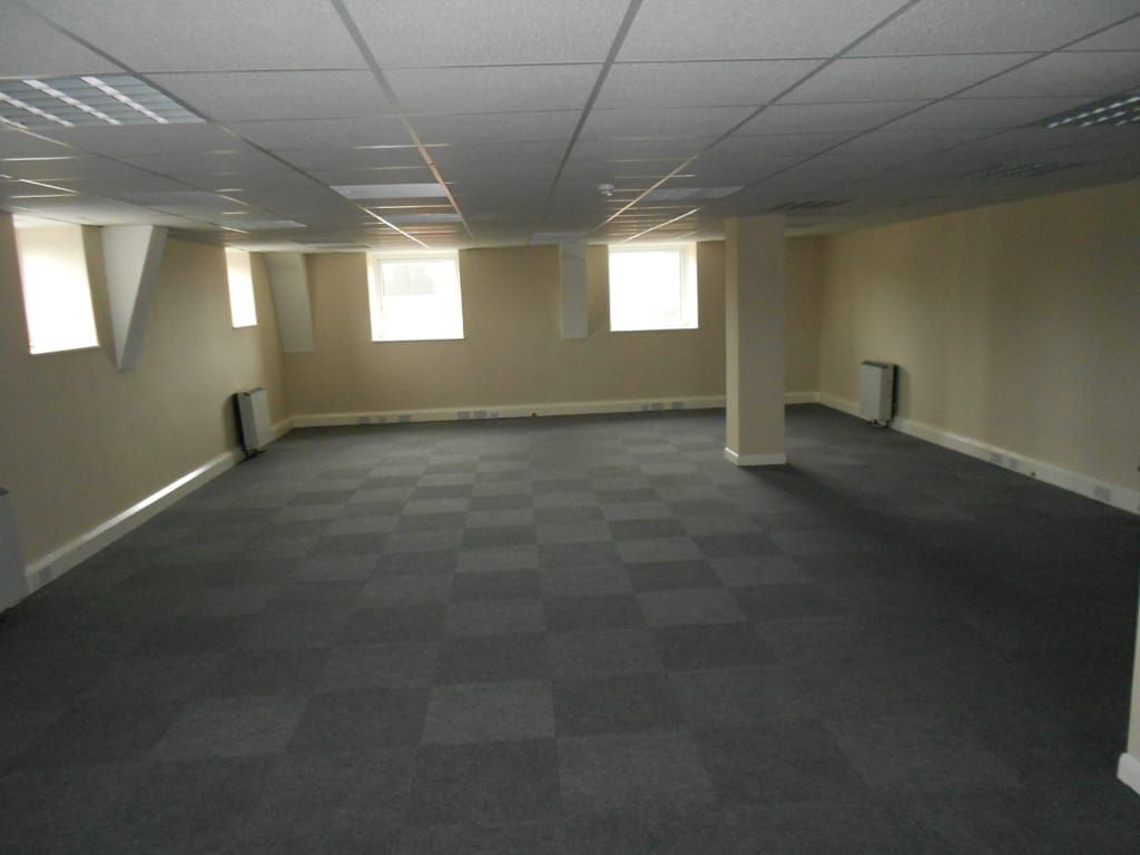 Property photo 3 of 4