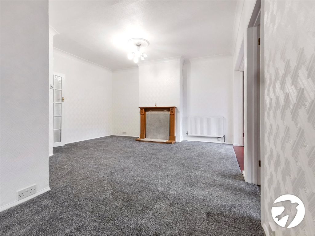 Property photo 3 of 10 Picture No. 10