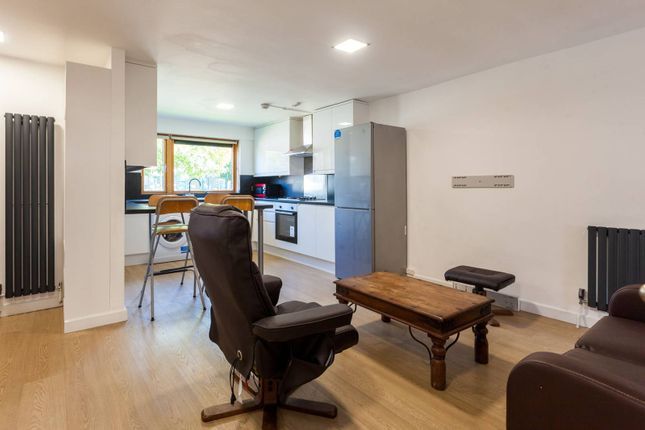 Property photo 2 of 12 Gallery