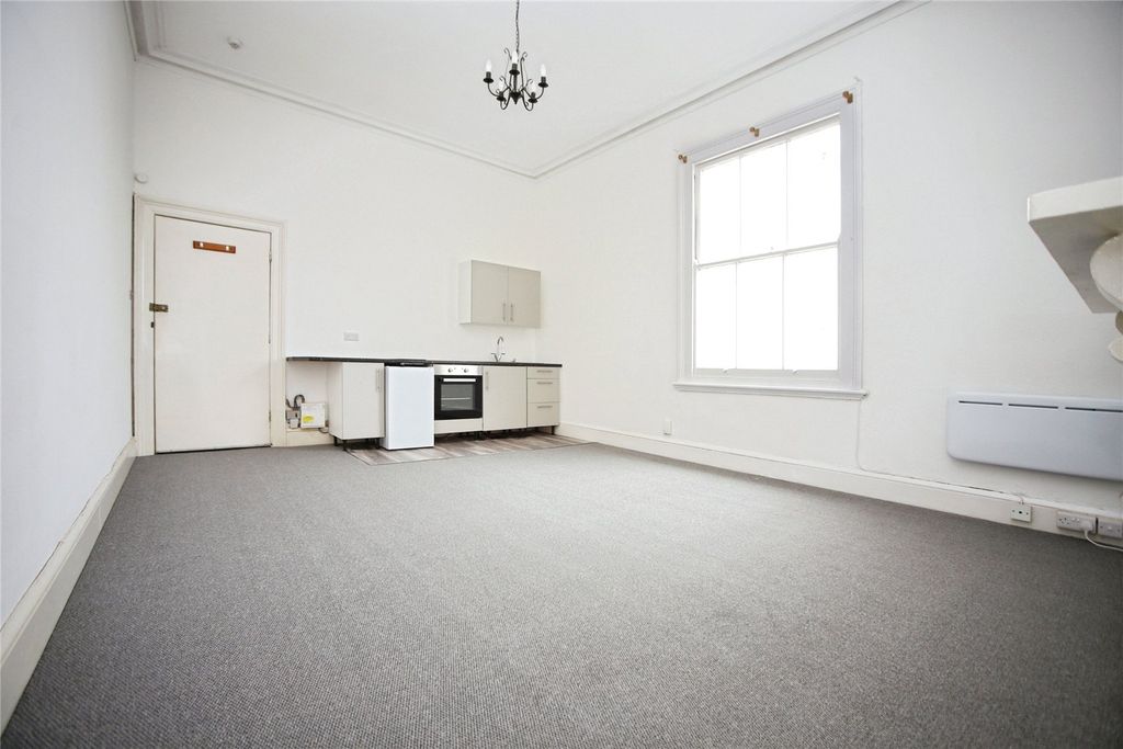 Property photo 1 of 7 Picture No. 08
