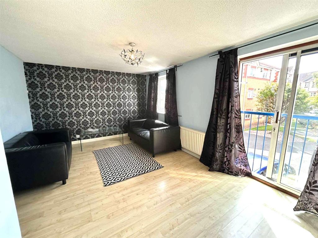 Property photo 2 of 9 d77A259E-929d-4680-Ac69-12d339B7c99d.Jpg