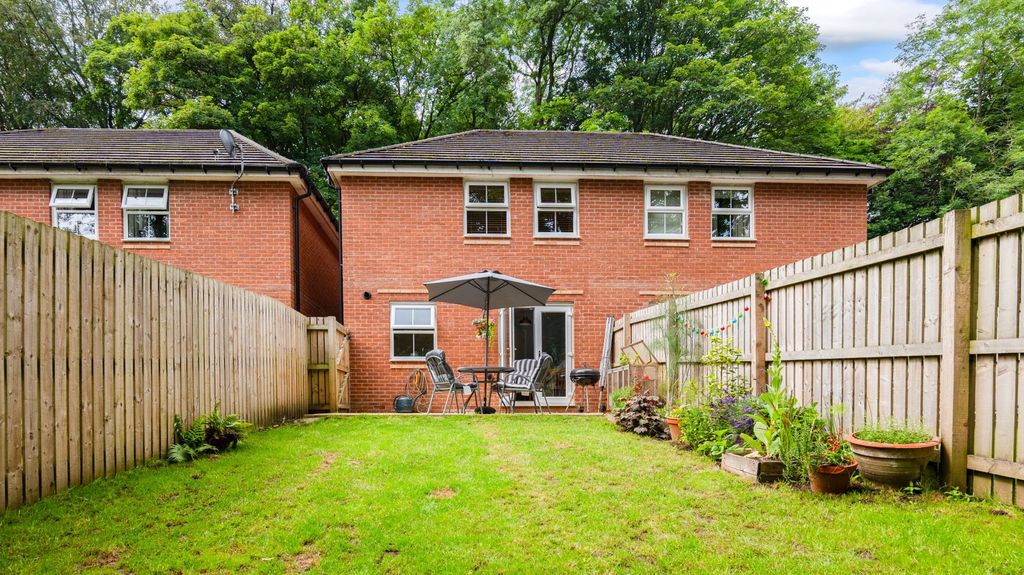 Property photo 3 of 32