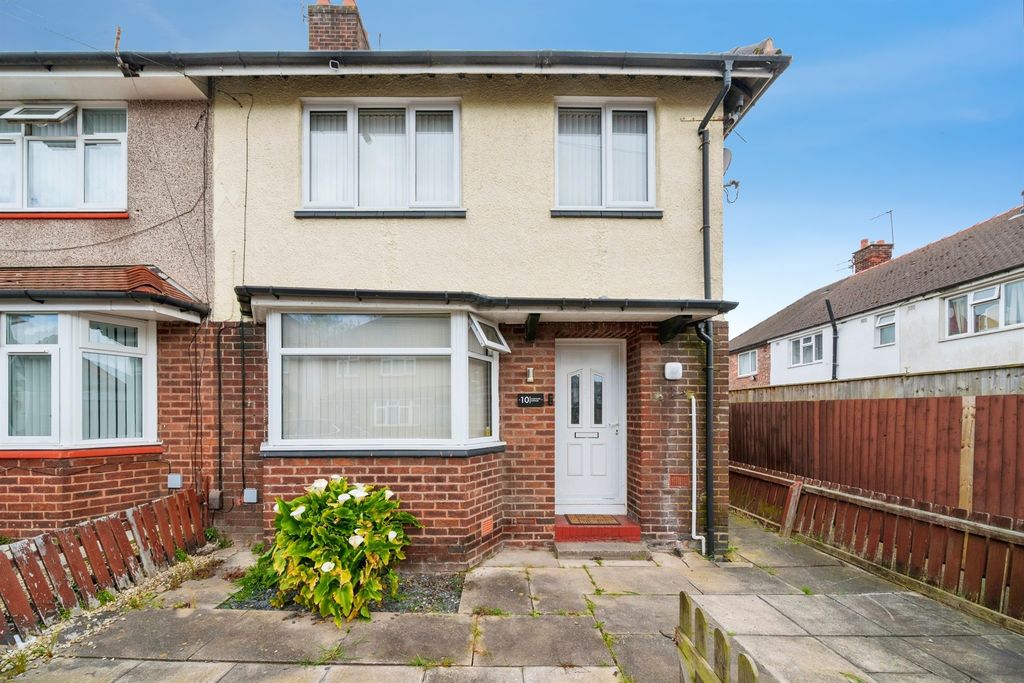 Property photo 1 of 20