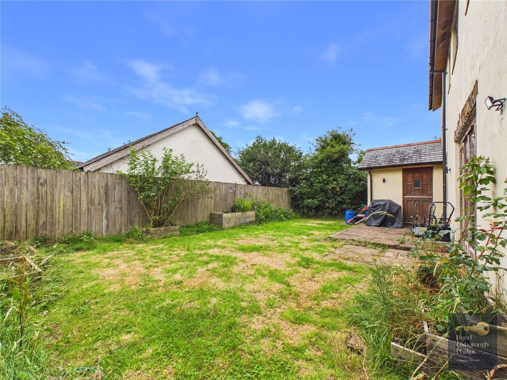 Property photo 2 of 28 Picture No. 37