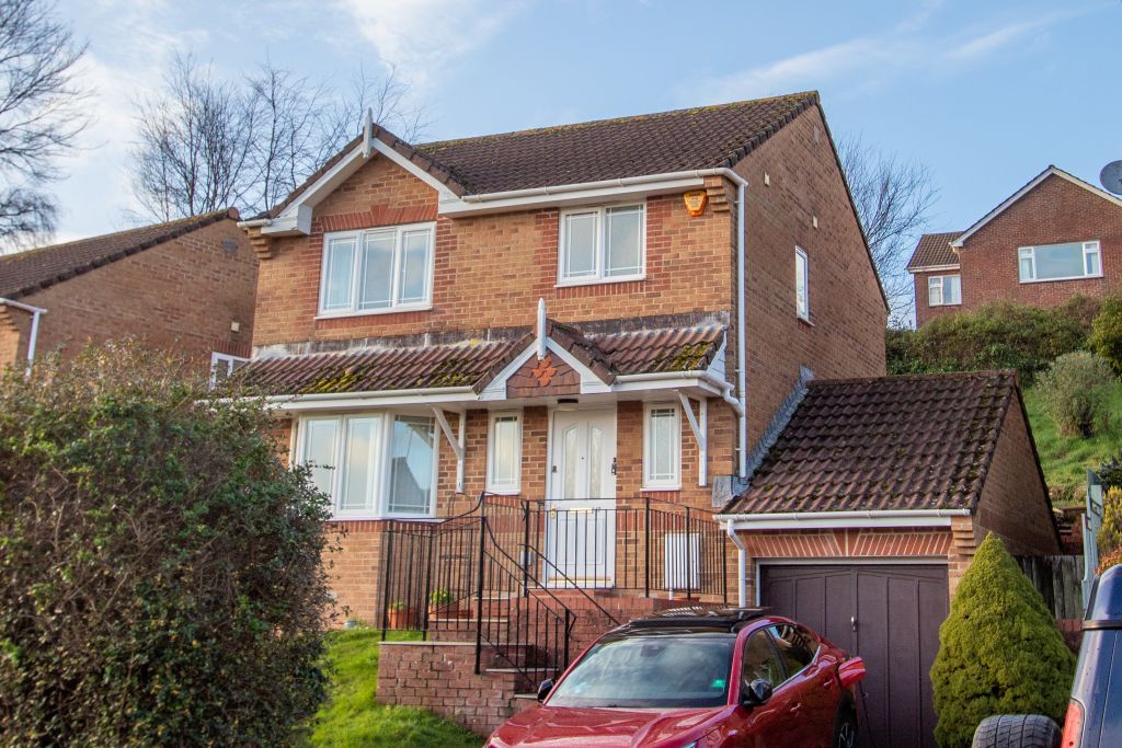 Property photo 1 of 14