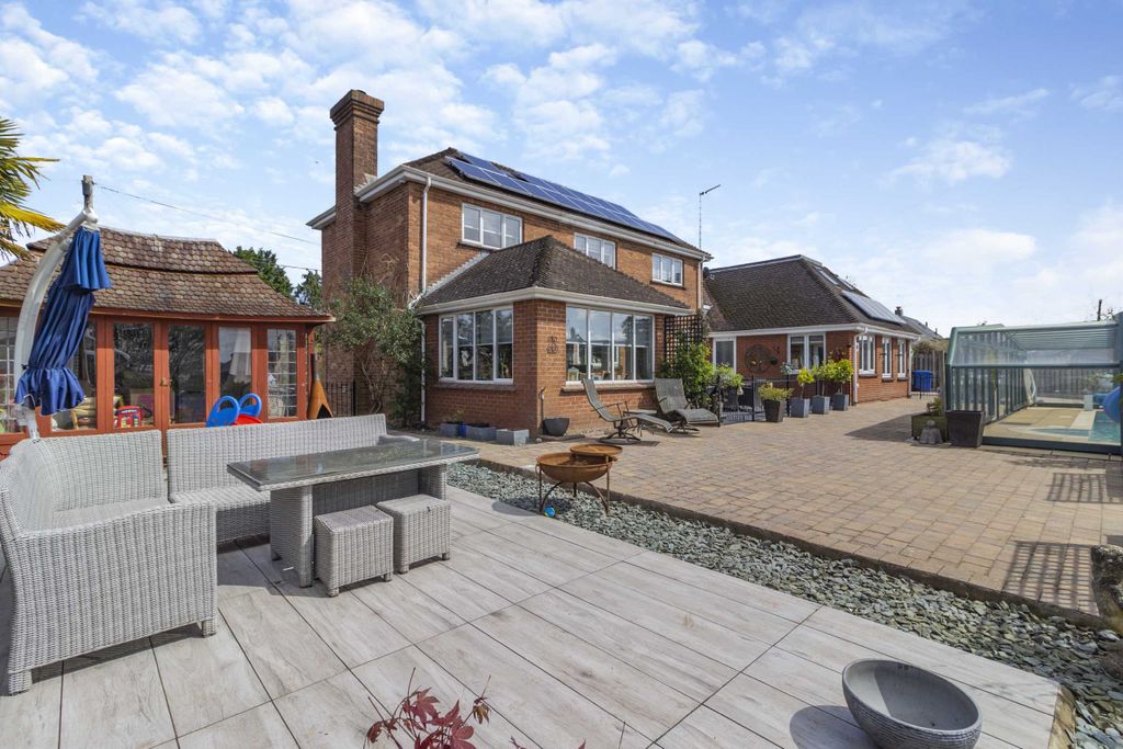Property photo 1 of 56