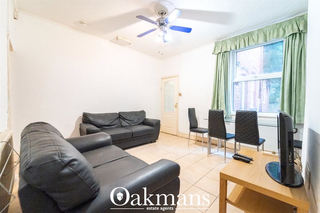 Property photo 3 of 27 Picture No. 15