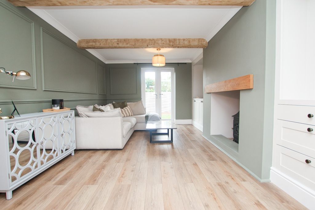 Property photo 3 of 26 5515884