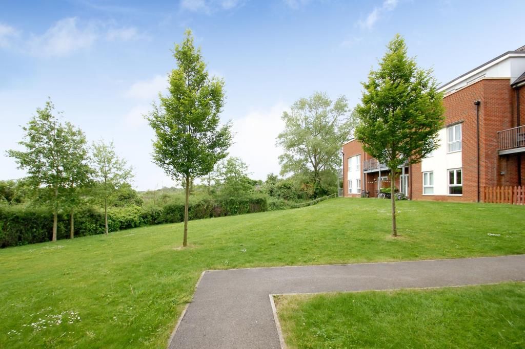 Property photo 3 of 9 4