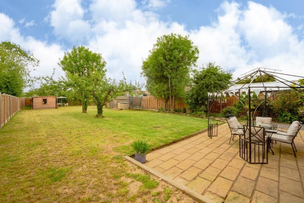 Property photo 1 of 29
