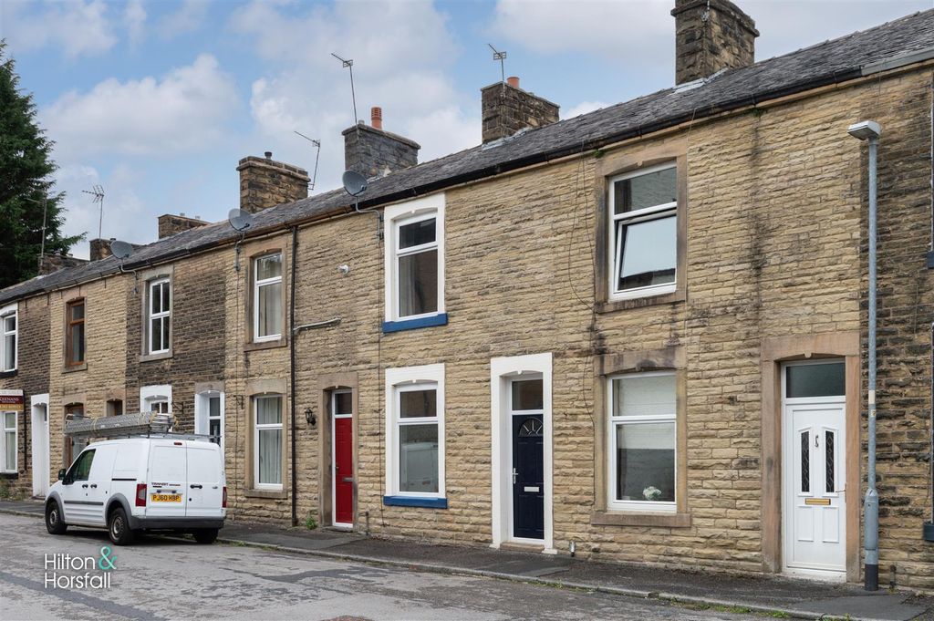 Property photo 1 of 9 John Street