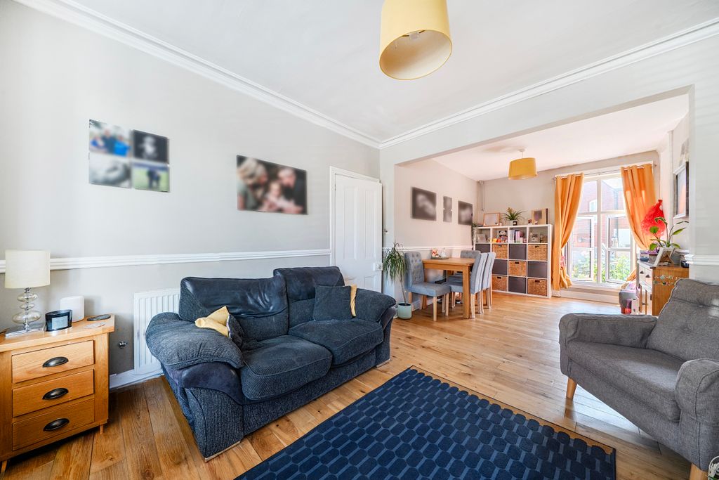 Property photo 3 of 21 26-6A5Ddd39d0E01-1-6A56B7A490738-1493002 (12)-1-26