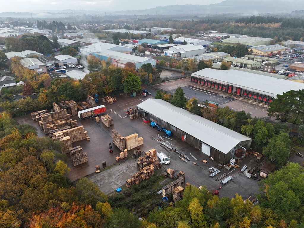 Property photo 1 of 3