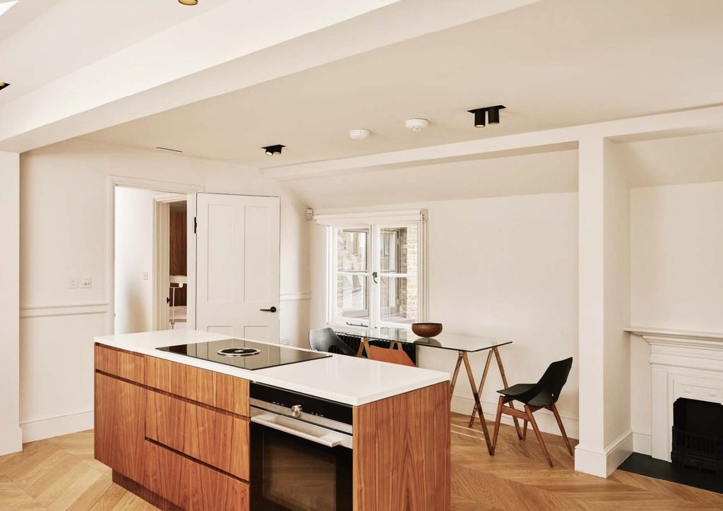 Property photo 2 of 10 Picture No. 03