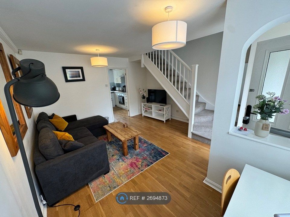 Property photo 1 of 12 Lounge With Large Sofabed