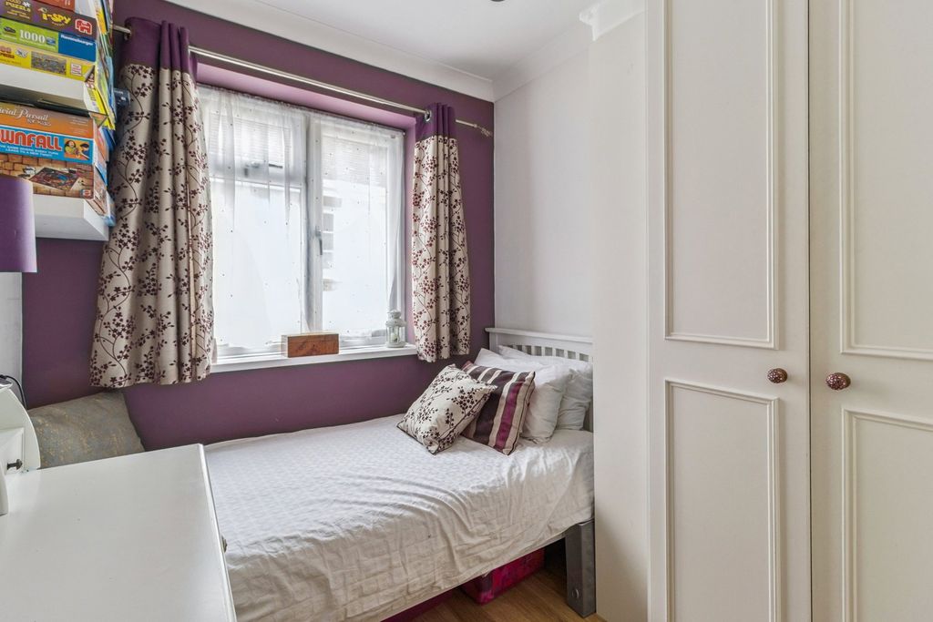 Additional image 16 of 5 bed detached house for saleWoodhall Avenue, Pinner HA5