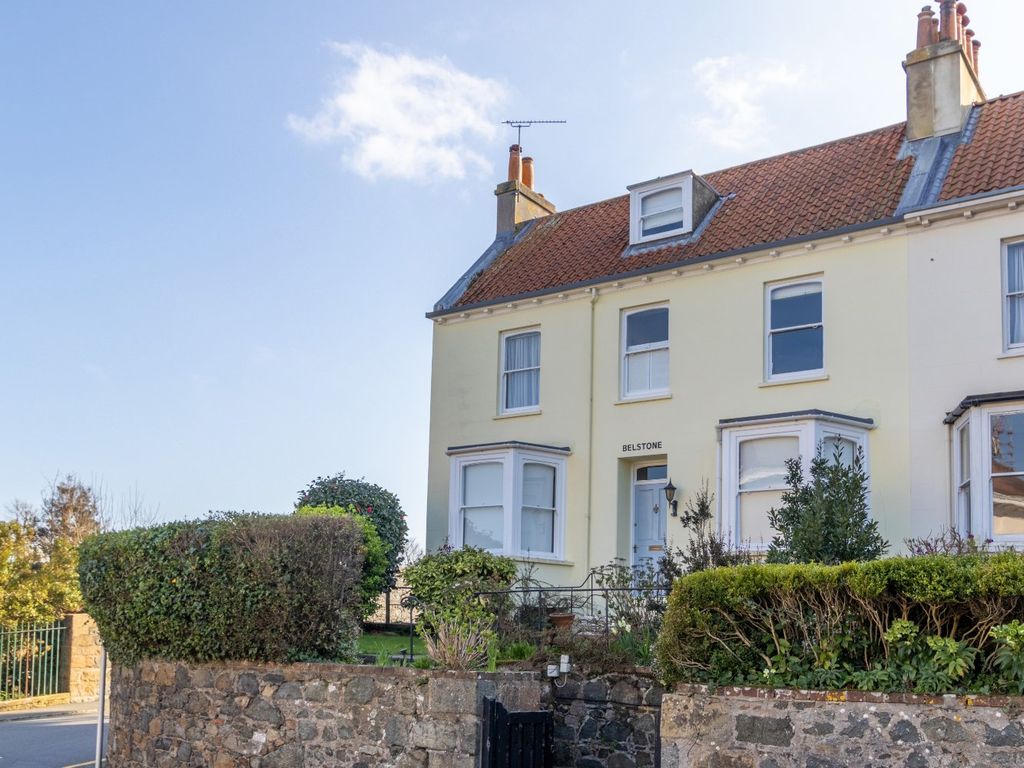 Property photo 1 of 28 Picture No. 52