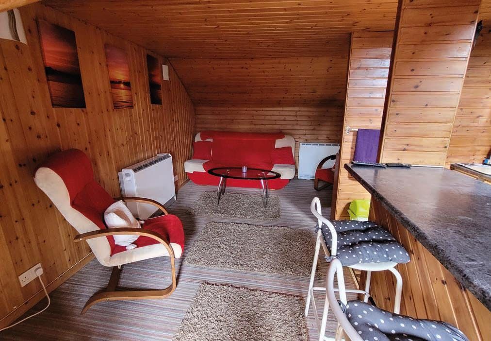 Property photo 3 of 5 Image 4