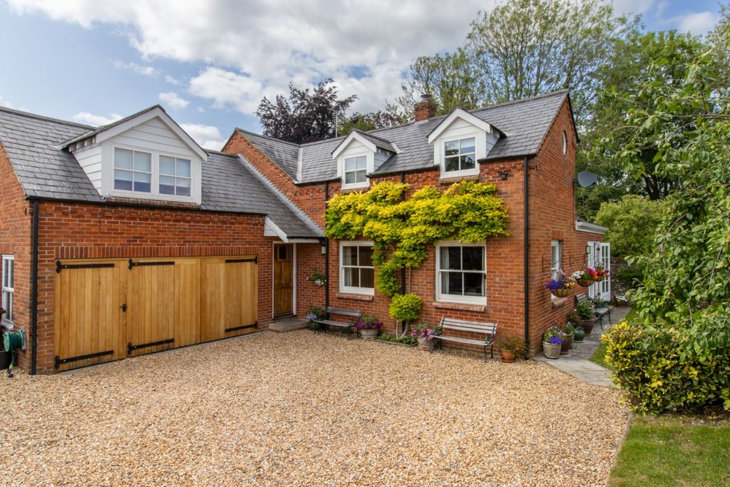 Property photo 1 of 28 Img_0103