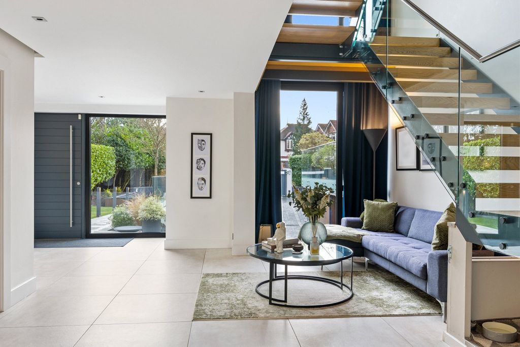 Property photo 2 of 35 Hallway